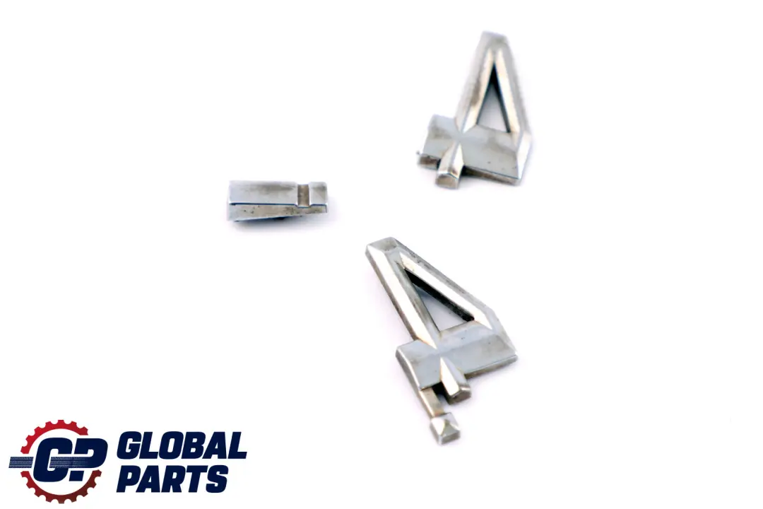 Emblem Geklebt Links - 4.4I - 5114 für BMW X5 er E53 mit Teilenummer 7008542 BMW X5 er E53 Emblem Geklebt Links - 4.4I - 5114 - SKU 7008542 - Teilenummer 7008542