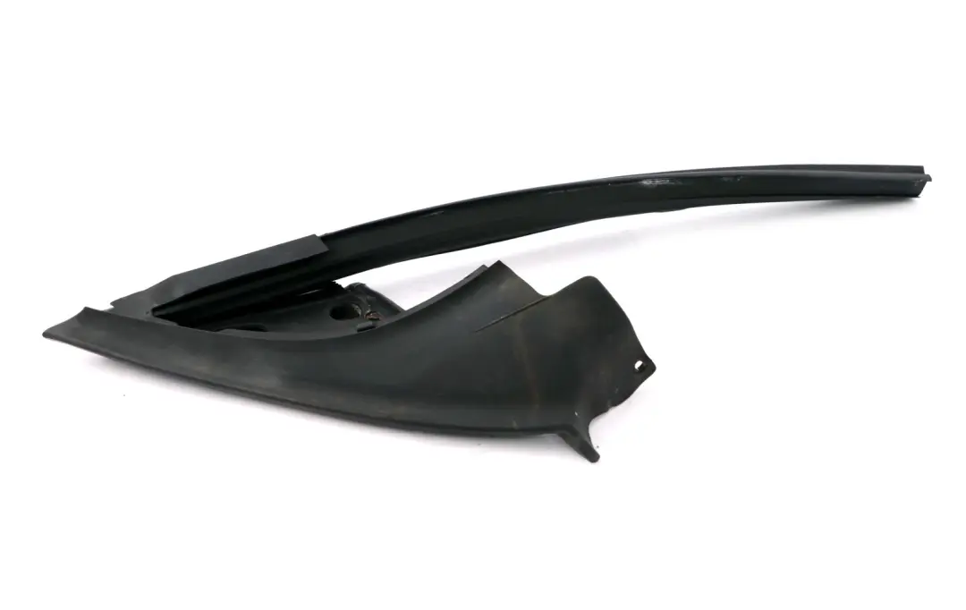 Guarnizione Guida Finestrino BMW E63 E64 Porta Anteriore Destra per con numero di parte 7008568 Guarnizione Guida Finestrino BMW E63 E64 Porta Anteriore Destra - SKU 7008568 - Numero di parte 7008568