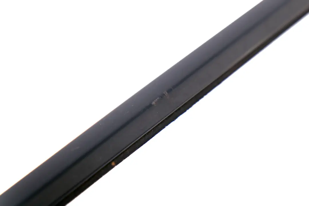 BMW E63 E64 Couvercle de porte extérieure avant gauche brillant Glanzschwarz - SKU 7008571 - Numéro de pièce 7008571