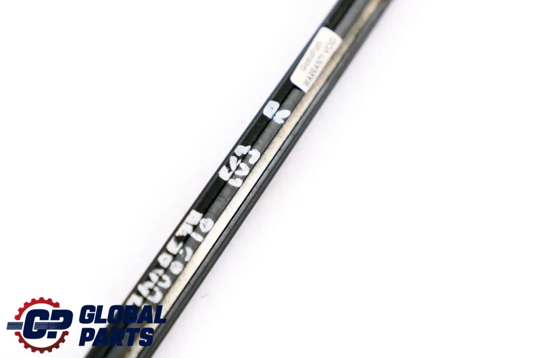 Right O/S Door Outer Weatherstrip Seal High Gloss to BMW 6 Series E63 Rear with Part number 7008578 BMW 6 Series E63 Rear Right O/S Door Outer Weatherstrip Seal High Gloss - SKU 7008578 - Part number 7008578