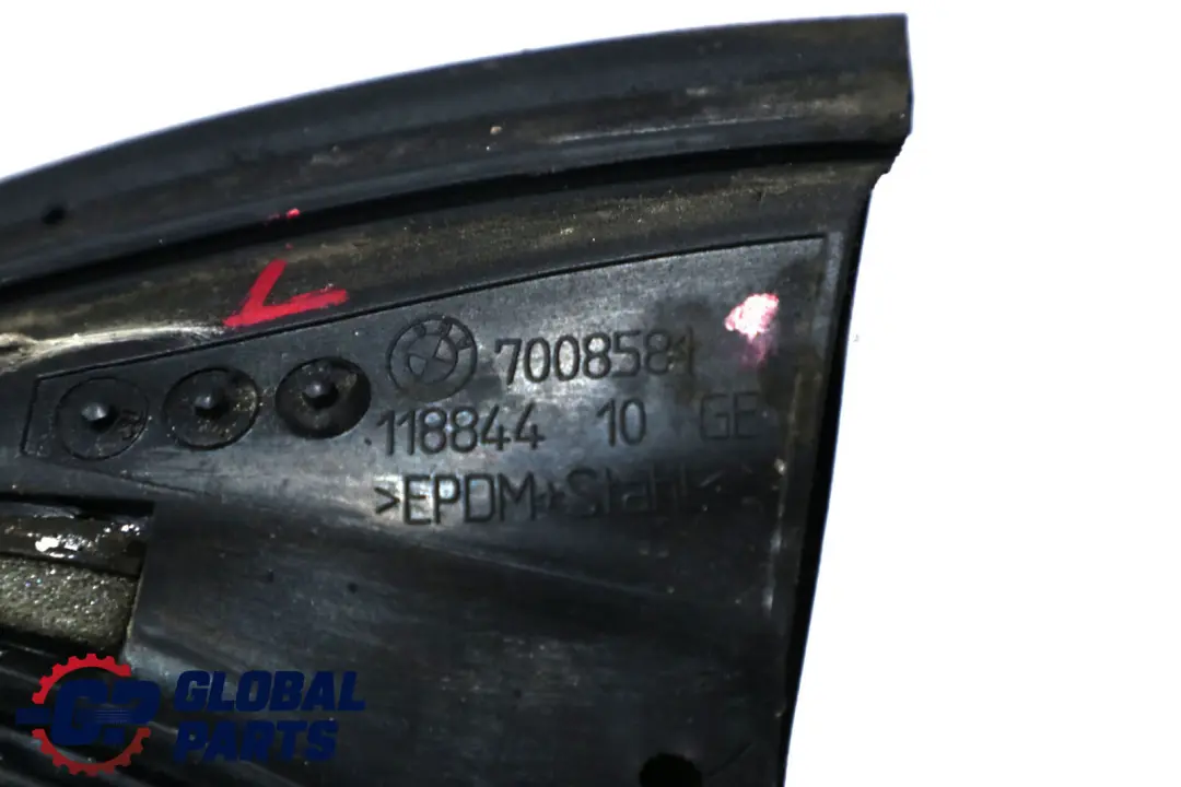 Delantero Izquierdo Puerta Borde Protección Junta Basaltgrau para BMW E63 con número de pieza 7008581 BMW E63 Delantero Izquierdo Puerta Borde Protección Junta Basaltgrau - SKU 7008581 - Número de pieza 7008581