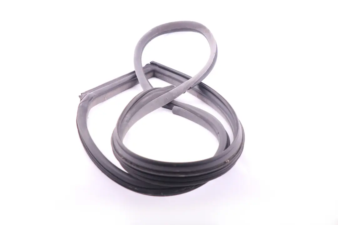 BMW 6 Series E63 Front Right Door Edge Protection Seal Gasket Basaltgrau Grey - SKU 7008582 - Part number 7008582