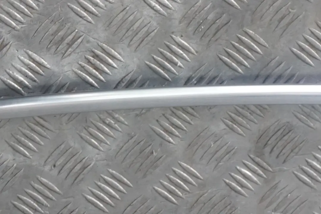 Front Left N/S Roof Frame Trim Strip Chrome to BMW 6 Series E63 with Part number 7008583 BMW 6 Series E63 Front Left N/S Roof Frame Trim Strip Chrome - SKU 7008583 - Part number 7008583