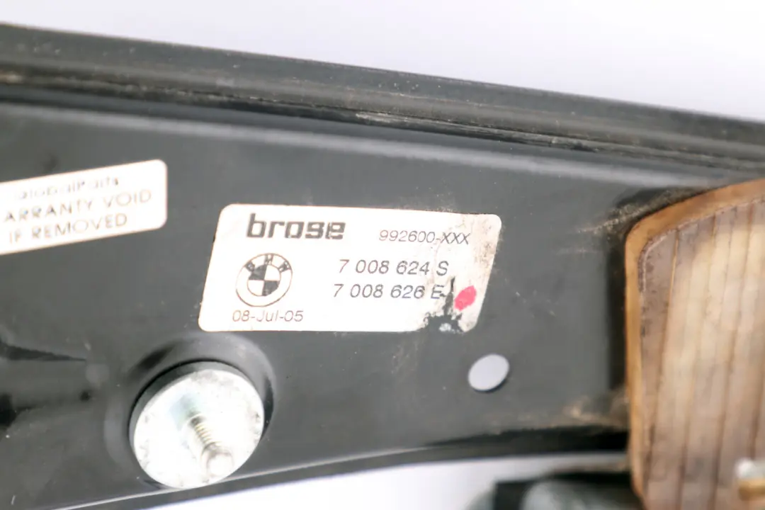 BMW E63 E64 Anteriore Destra O/s Alzacristalli Motore Regolatore - SKU 7008626 - Numero di parte 7008626
