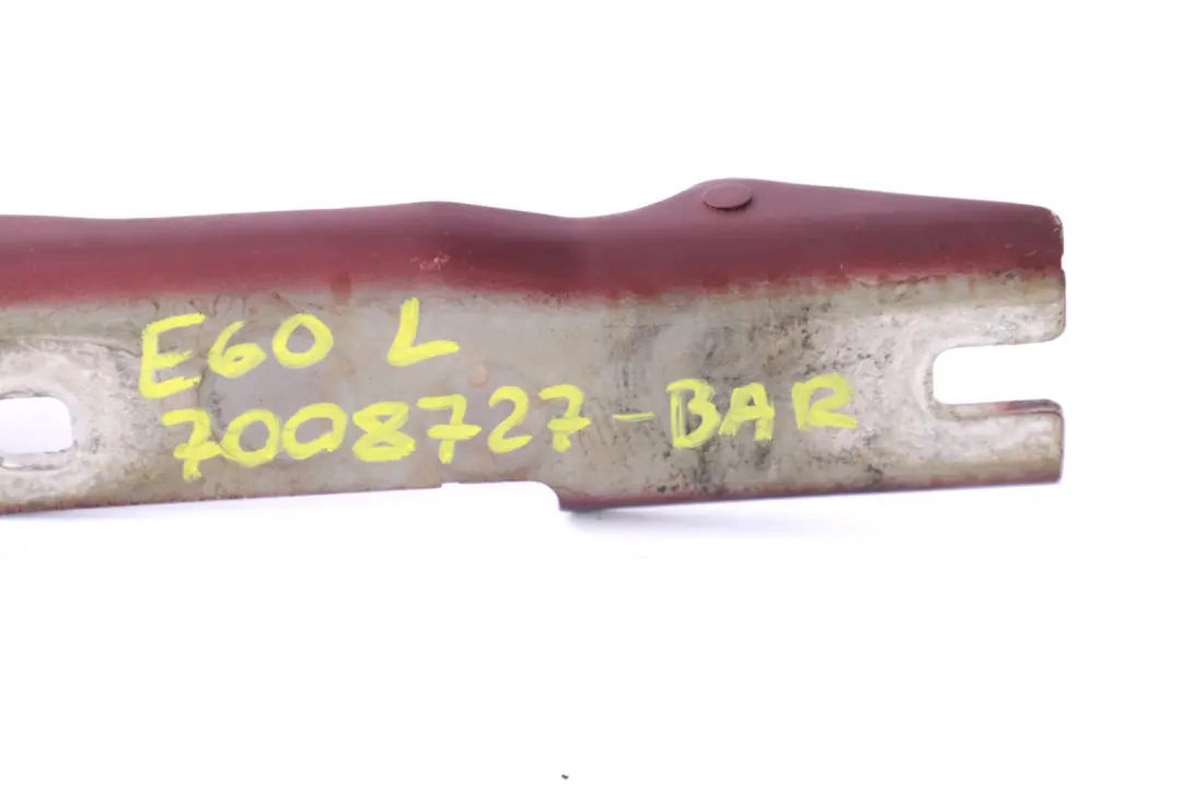 Scharnier Frontklappe links Barberarot A39 für BMW E60 E61 LCi mit Teilenummer 7008727 BMW E60 E61 LCi Scharnier Frontklappe links Barberarot A39 - SKU 7008727-BAR - Teilenummer 7008727