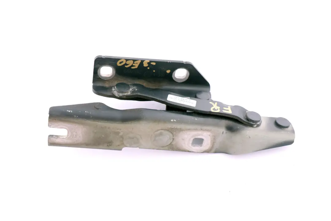 Right O/S Engine Hood Hinge Black to BMW 5 Series E60 E61 with Part number 7008728 BMW 5 Series E60 E61 Right O/S Engine Hood Hinge Black - SKU 7008728-3 - Part number 7008728