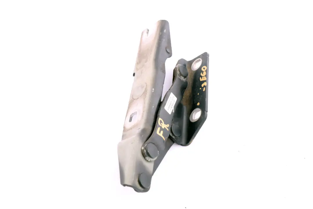 Right O/S Engine Hood Hinge Black to BMW 5 Series E60 E61 with Part number 7008728 BMW 5 Series E60 E61 Right O/S Engine Hood Hinge Black - SKU 7008728-3 - Part number 7008728