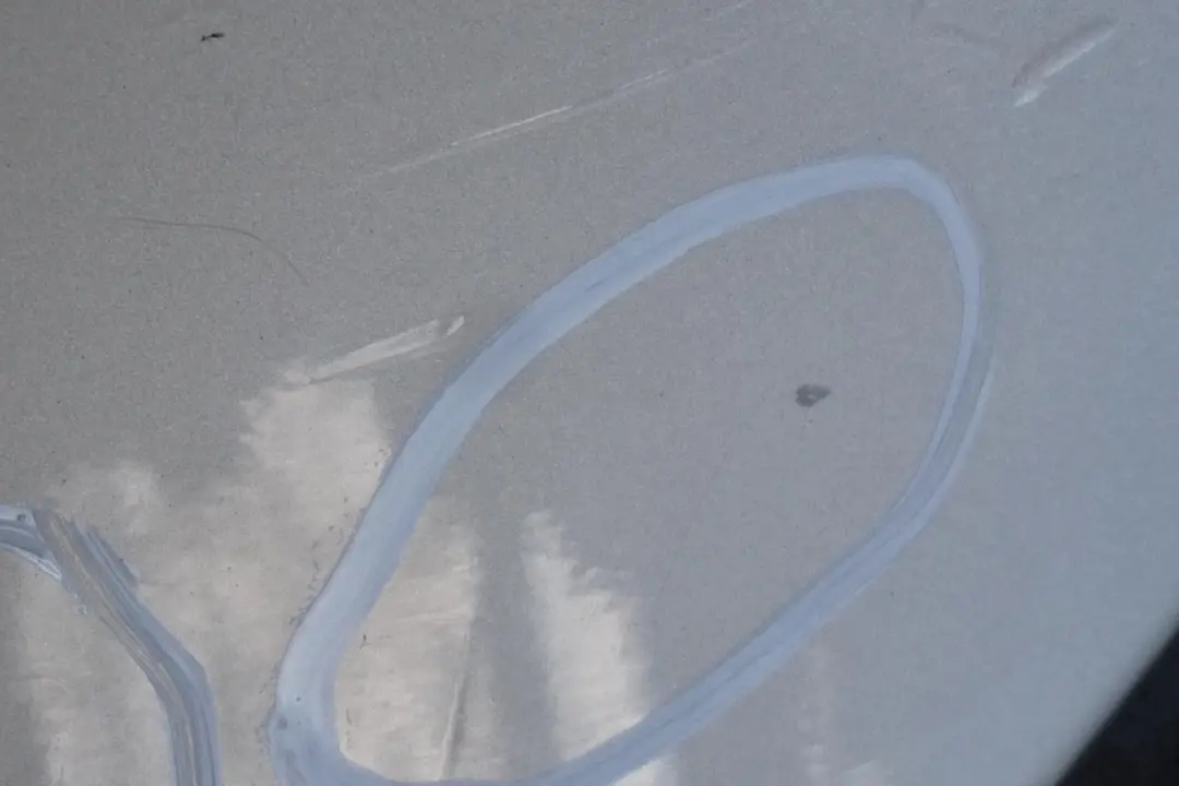 Klapa pokrywa bagażnika tył Mineralsilber do BMW E63 o numerze 7008730 BMW E63 Klapa pokrywa bagażnika tył Mineralsilber - SKU 7008730-MS - Numer Części 7008730