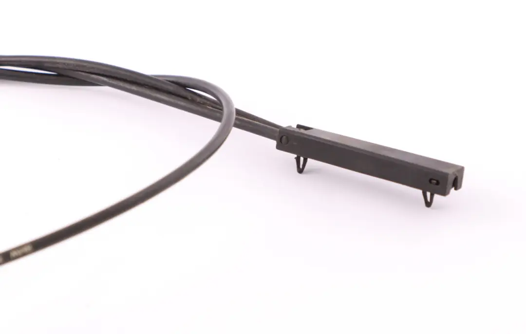 BMWE63 E64 Przewód Bowdena zegarów do o numerze 7184455 BMWE63 E64 Przewód Bowdena zegarów - SKU 7008763 - Numer Części 7184455