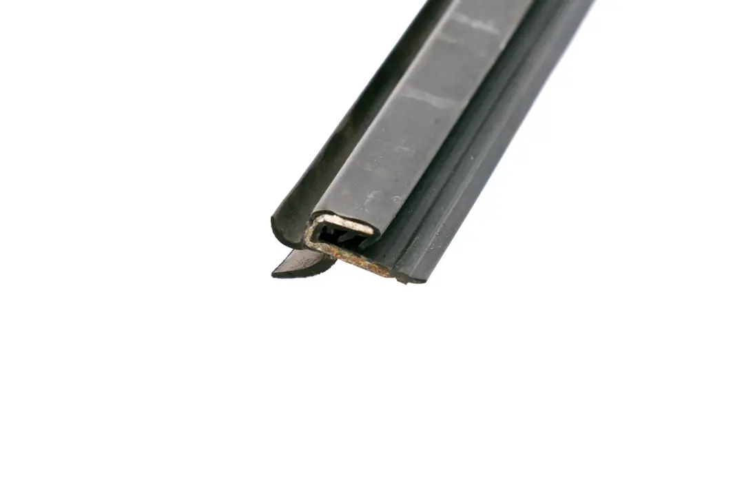 BMW 6 er E64 Schachtabdeckung innen links 5137 - SKU 7008781 - Teilenummer 7008781