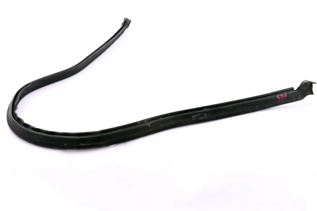 BMW E63 E64 LCI Cofano Motore Coperchio Gomma Sigillatura Centro - SKU 7008797 - Numero di parte 7008797