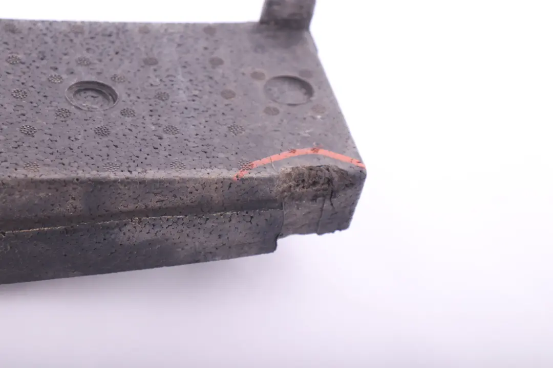 Parachoques Amortiguador Delantero Derecho para BMW E63 E64 LCI con número de pieza 7008842 BMW E63 E64 LCI Parachoques Amortiguador Delantero Derecho - SKU 7008842 - Número de pieza 7008842