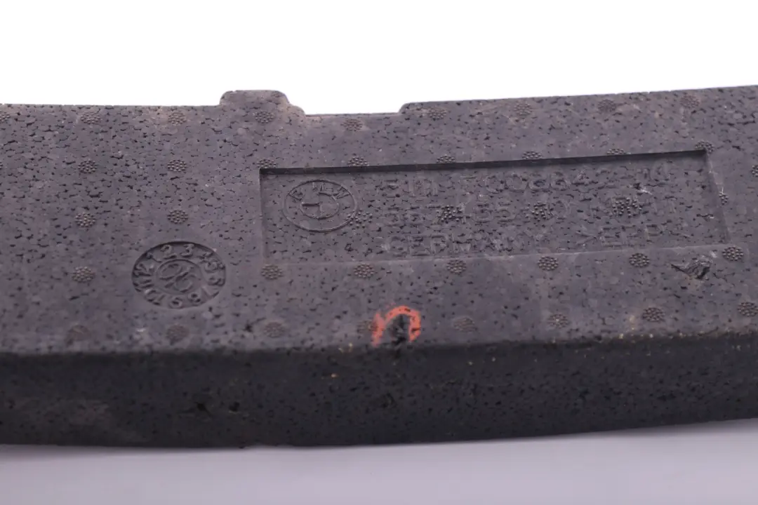 Pare-chocs Avant Droit pour BMW E63 E64 LCI à propos du numéro de pièce 7008842 BMW E63 E64 LCI Pare-chocs Avant Droit - SKU 7008842 - Numéro de pièce 7008842