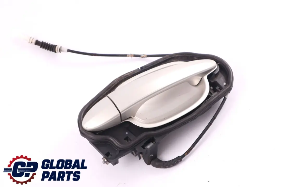 Complete Left N/S Grab Handle Door Mineralsilber Silver to BMW 6 Series E63 E64 with Part number 7008893 BMW 6 Series E63 E64 Complete Left N/S Grab Handle Door Mineralsilber Silver - SKU 7008893-MS1 - Part number 7008893