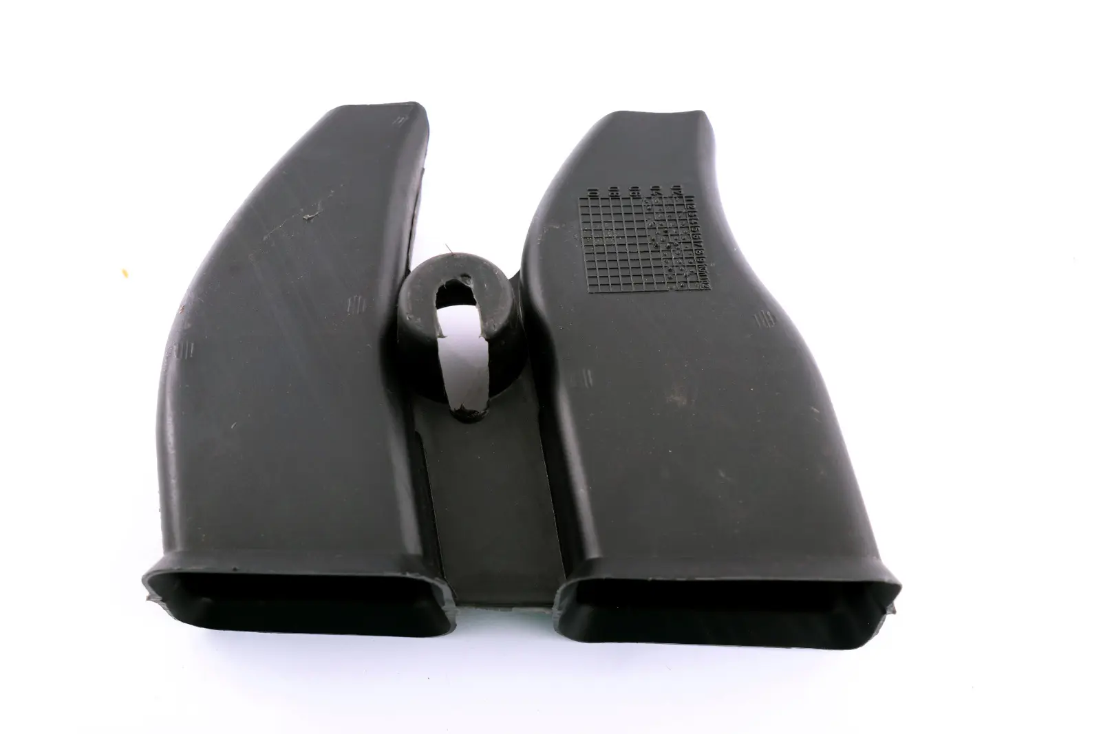 BMW  E60 M5 E60N E61 E61N E63 E63N E64 Condotto del destro 7008958