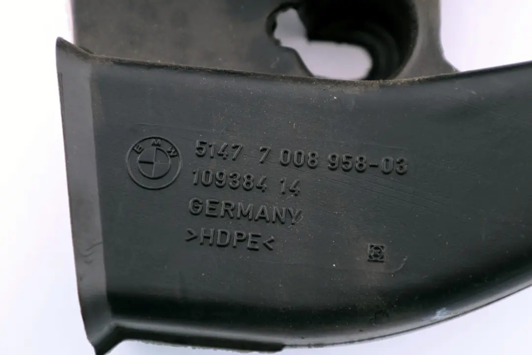 BMW E60 E61 E63 Tunel Powietrza Prawy Przód - SKU 7008958 - Numer Części 700895