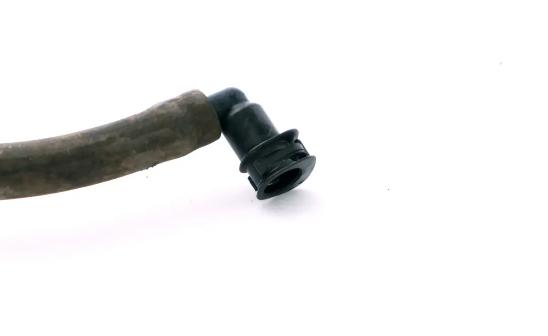 Tubo Alta Pressione per BMW E65 E66 E67 con numero di parte 7009128 BMW E65 E66 E67 Tubo Alta Pressione - SKU 7009128 - Numero di parte 7009128