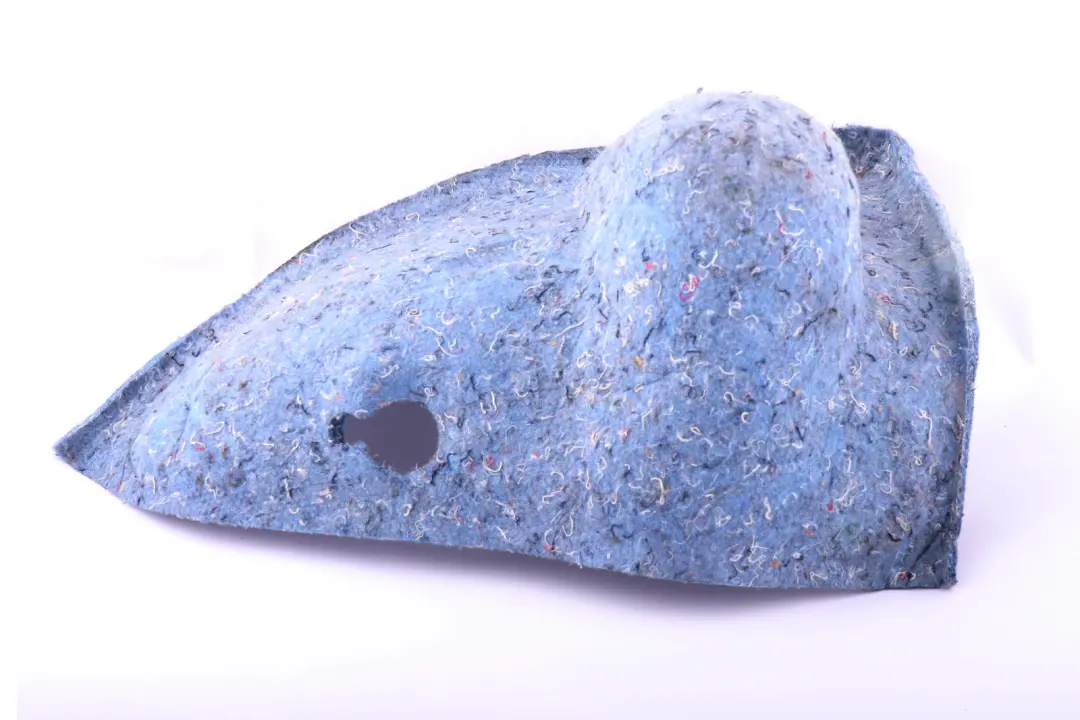 Sound Insulatng Trunk Wheel Housing Left para BMW E63 LCI con número de pieza 7009167 BMW E63 LCI Sound Insulatng Trunk Wheel Housing Left - SKU 7009167 - Número de pieza 7009167