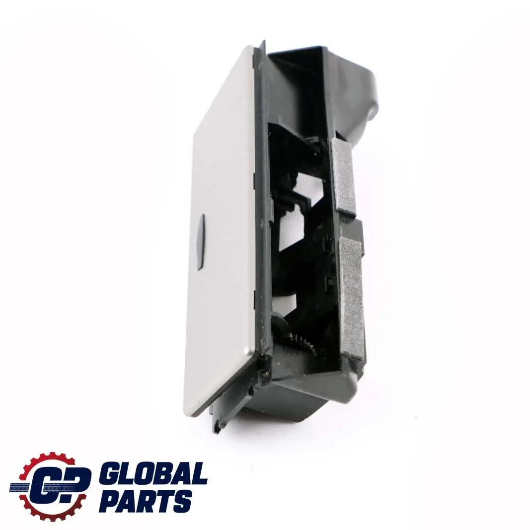 Console centrale Cruscotto Rivestimento Posacenere per BMW E63 E64 con numero di parte 7009287 BMW E63 E64 Console centrale Cruscotto Rivestimento Posacenere - SKU 7009287 - Numero di parte 7009287