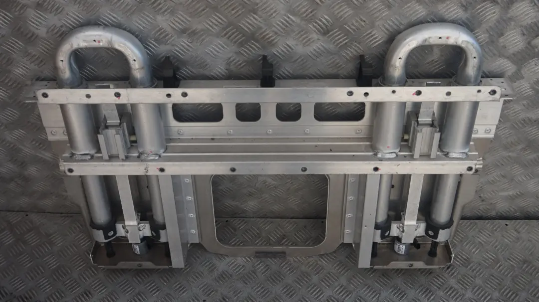 Reihe E64 Cabrio Convertible Ăśberrollschutz 5462 für BMW 6 mit Teilenummer 7009657 BMW 6 Reihe E64 Cabrio Convertible Ăśberrollschutz 5462 - SKU 7009657 - Teilenummer 7009657