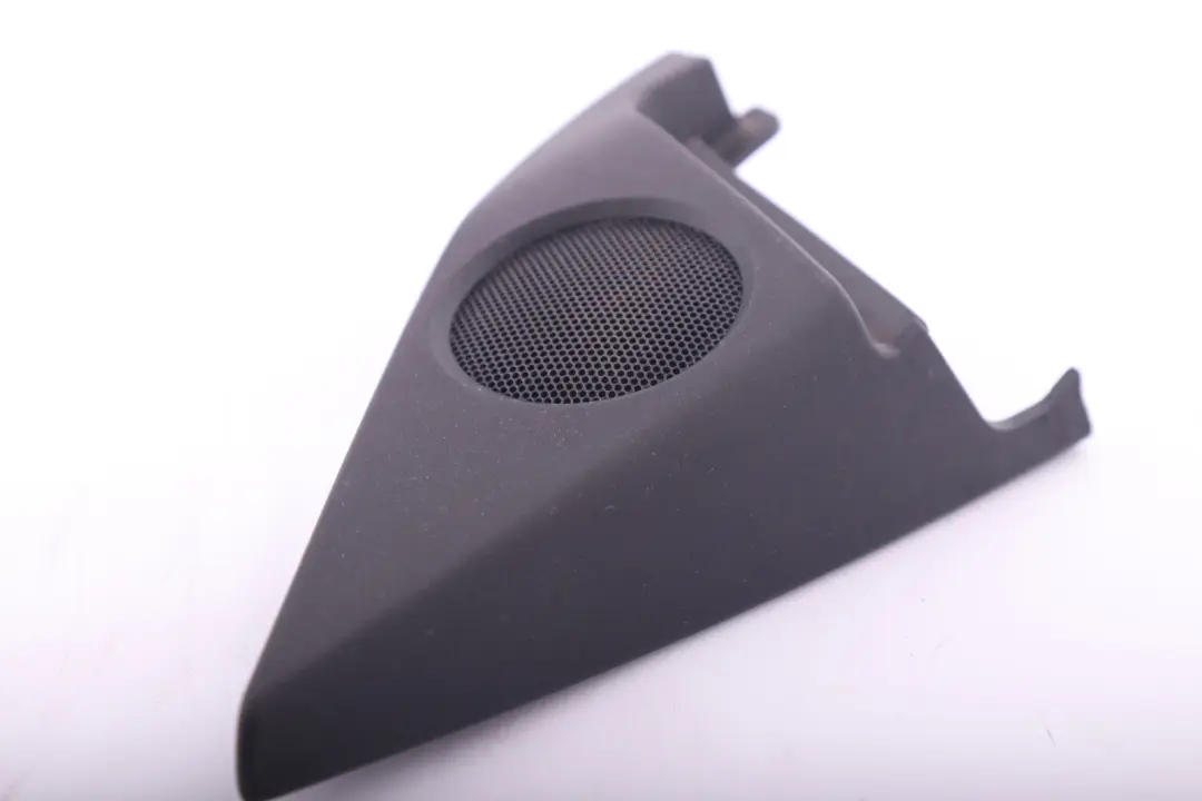 BMWE63 E64 Lewa Wewnętrzna Osłona Lusterka do o numerze 7009705 BMWE63 E64 Lewa Wewnętrzna Osłona Lusterka - SKU 7009705 - Numer Części 7009705