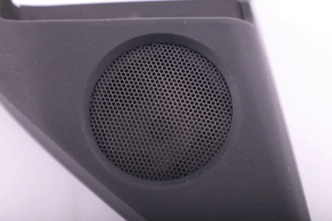 Modanatura Angolare Copri Specchio Interno Sinistro per BMW E63 E64 con numero di parte 7009705 BMW E63 E64 Modanatura Angolare Copri Specchio Interno Sinistro - SKU 7009705 - Numero di parte 7009705