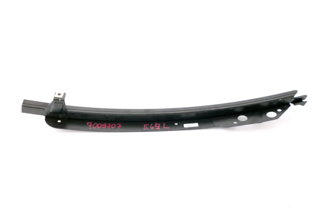 Prowadnica szyby lewa do BMW E63 E64 o numerze 7009707 BMW E63 E64 Prowadnica szyby lewa - SKU 7009707 - Numer Części 7009707