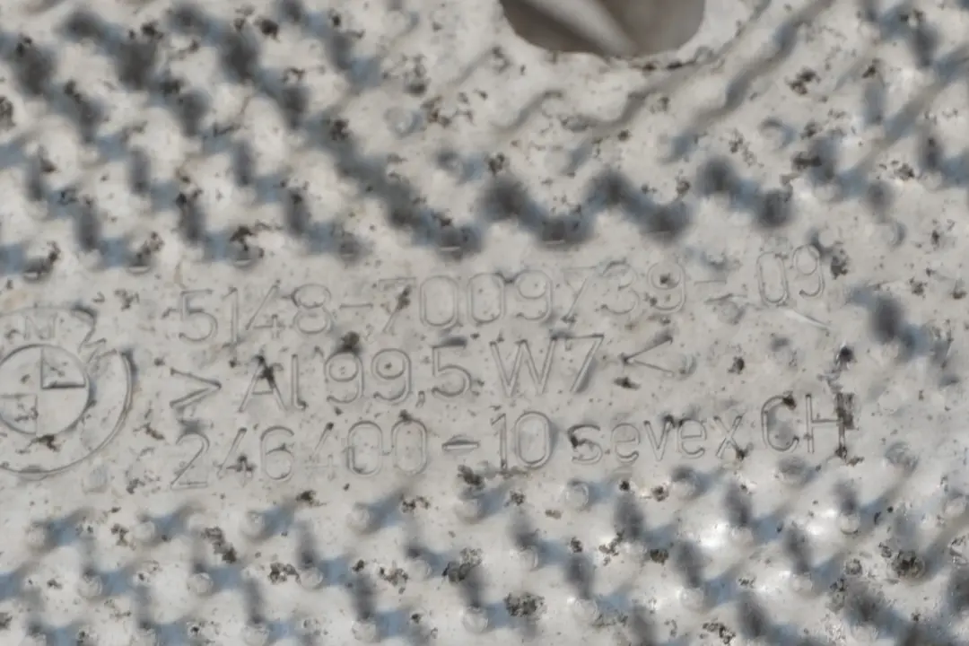 BMW 6 er E63 E64 Wärmeisolierung Tunnel/Tank - SKU 7009739 - Teilenummer 7009739