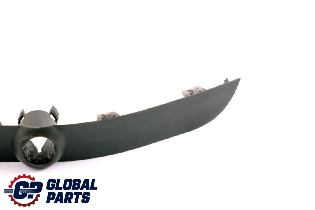 Stoßstange Vorne Blende Seitlich Links PDC 8408385 für BMW X5 er E53 mit Teilenummer 7009893 BMW X5 er E53 Stoßstange Vorne Blende Seitlich Links PDC 8408385 - SKU 7009893 - Teilenummer 7009893