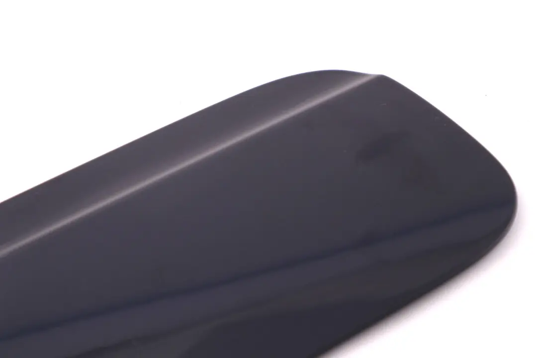 Einfüllklappe Orientblau Metallic - 317 Blau für BMW 7 er E65 E66 E67 mit Teilenummer 7010539 BMW 7 er E65 E66 E67 Einfüllklappe Orientblau Metallic - 317 Blau - SKU 7010539-OB - Teilenummer 7010539