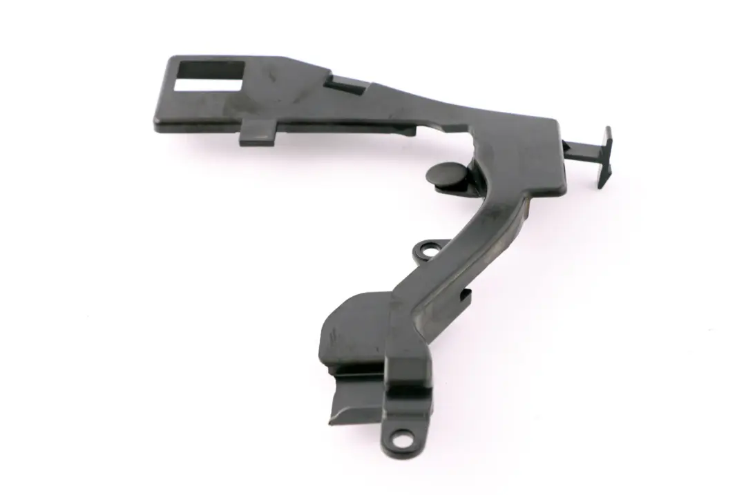 Bracket F Bowden Cable Trunk lid to BMW 7 Series E65 E66 E67 with Part number 7010977 BMW 7 Series E65 E66 E67 Bracket F Bowden Cable Trunk lid - SKU 7010977 - Part number 7010977