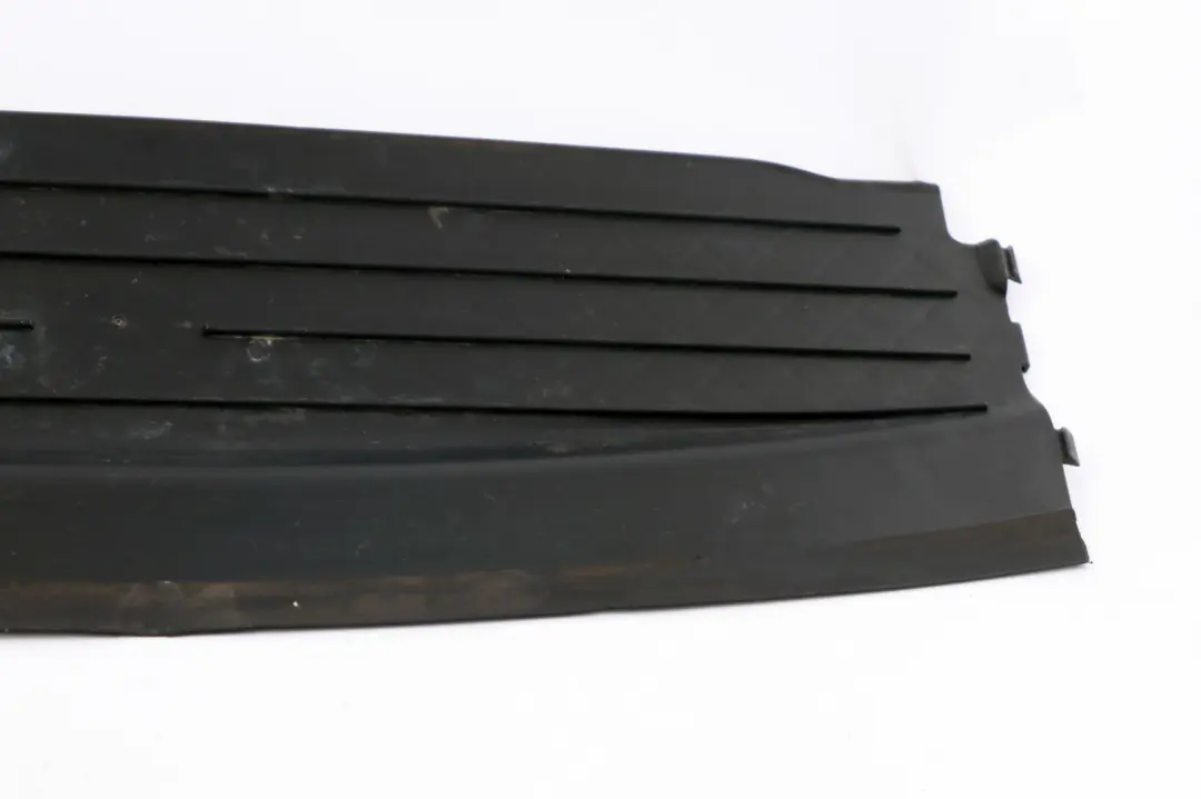 BMW E65 E66 Guidage De L'Air Refroidisseur Liquide Bas 5171 - SKU 7011218 - Numéro de pièce 7011218