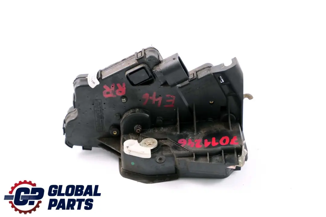 Puerta Trasera Derecha Bloqueo Motor Actuador para BMW E46 con número de pieza 7011246 BMW E46 Puerta Trasera Derecha Bloqueo Motor Actuador - SKU 7011246 - Número de pieza 7011246
