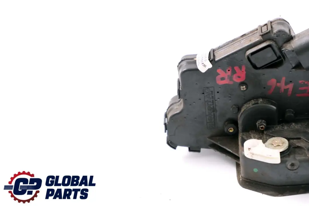 Puerta Trasera Derecha Bloqueo Motor Actuador para BMW E46 con número de pieza 7011246 BMW E46 Puerta Trasera Derecha Bloqueo Motor Actuador - SKU 7011246 - Número de pieza 7011246