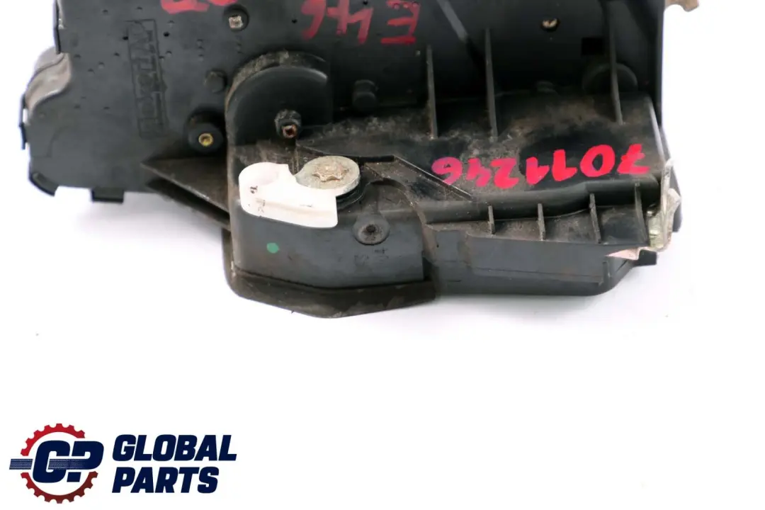 Serrure de Verrou Rotatif Actuateur Droite Porte Arriere pour BMW E46 à propos du numéro de pièce 7011246 BMW E46 Serrure de Verrou Rotatif Actuateur Droite Porte Arriere - SKU 7011246 - Numéro de pièce 7011246