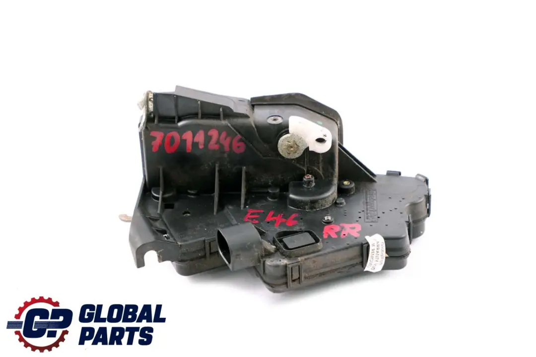 Puerta Trasera Derecha Bloqueo Motor Actuador para BMW E46 con número de pieza 7011246 BMW E46 Puerta Trasera Derecha Bloqueo Motor Actuador - SKU 7011246 - Número de pieza 7011246