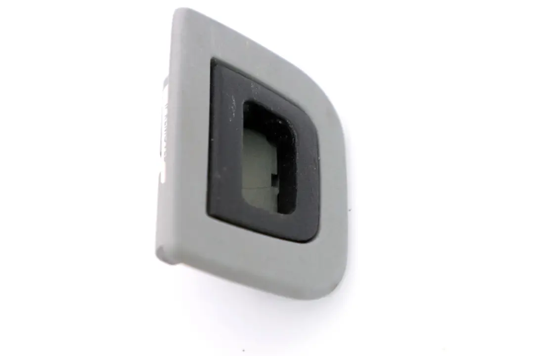 BMW E53 Boot Floor Lashing Eye Anchor Point Loop Gris - SKU 7011318 - Número de pieza 7011318