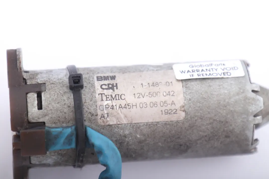 Commande de réglage de la hauteur du siège avant droit pour BMW 3 6 E46 E64 à propos du numéro de pièce 7011738 BMW 3 6 E46 E64 Commande de réglage de la hauteur du siège avant droit - SKU 7011738 - Numéro de pièce 7011738