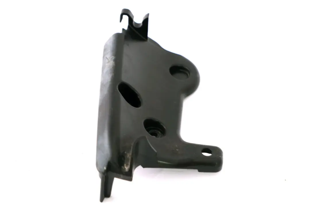 BMW 3 6 Series E46 E64 Cover Belt Outlet Guide Mount Front Left N/S - SKU 7011773 - Part number 7011774