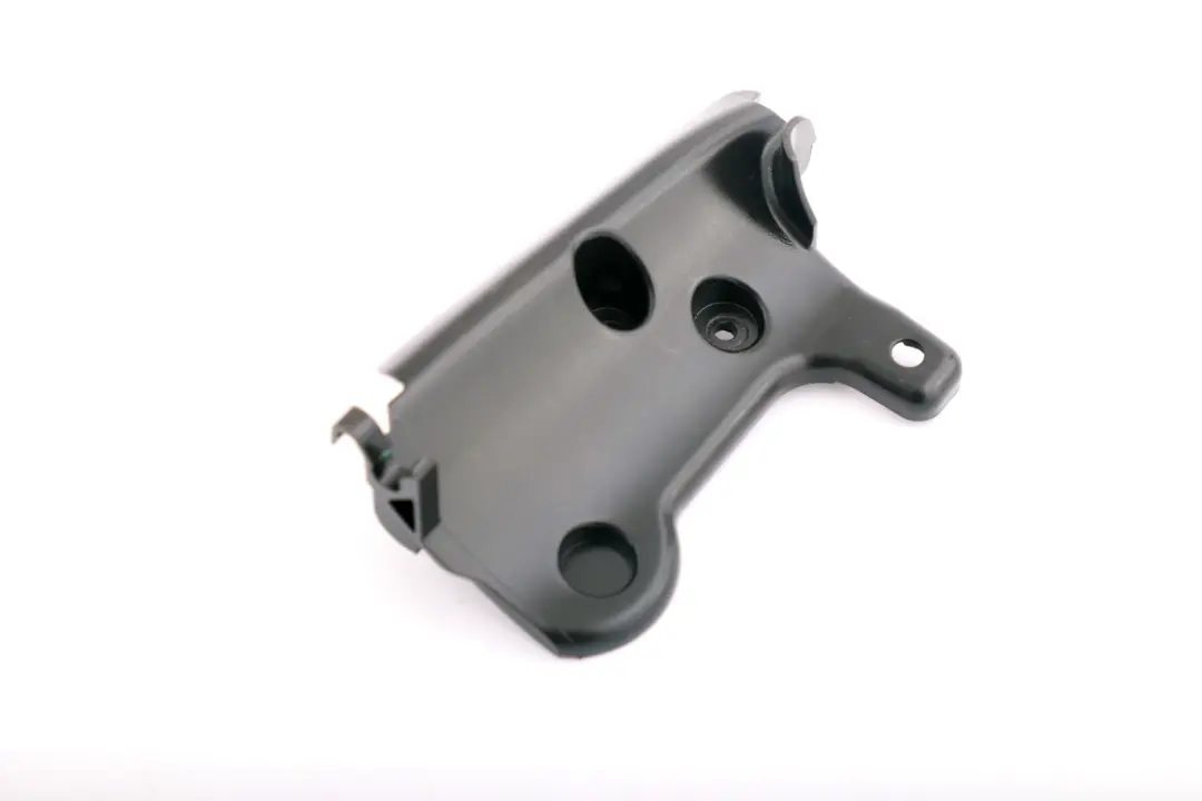 Couvercle De Guide De Sortie De Courroie Support Avant Droit pour BMW E46 E64 à propos du numéro de pièce 7011774 BMW E46 E64 Couvercle De Guide De Sortie De Courroie Support Avant Droit - SKU 7011774 - Numéro de pièce 7011774