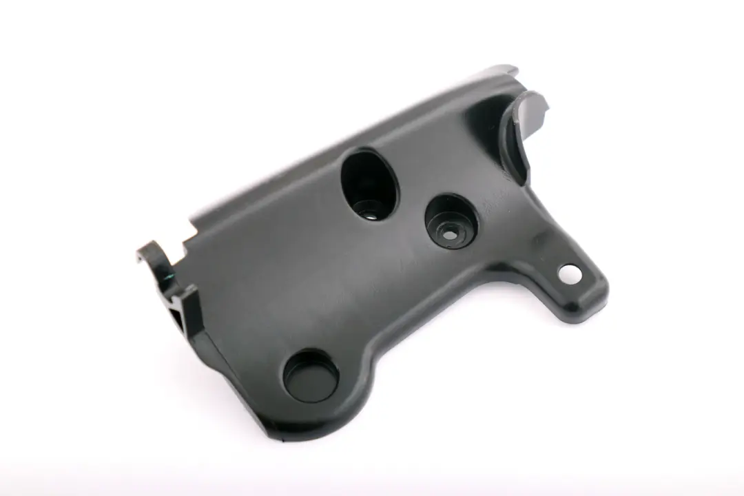 BMW E46 E64 Cover Belt Outlet Guide Mount Front Right O/S - SKU 7011774 - Part number 7011774
