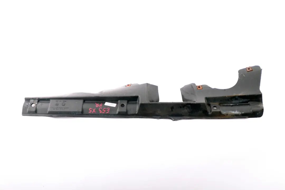 M57 M57N Revetement Boitier de Direction en Bas A Droite pour BMW X5 E53 à propos du numéro de pièce 7012078 BMW X5 E53 M57 M57N Revetement Boitier de Direction en Bas A Droite - SKU 7012078 - Numéro de pièce 7012078