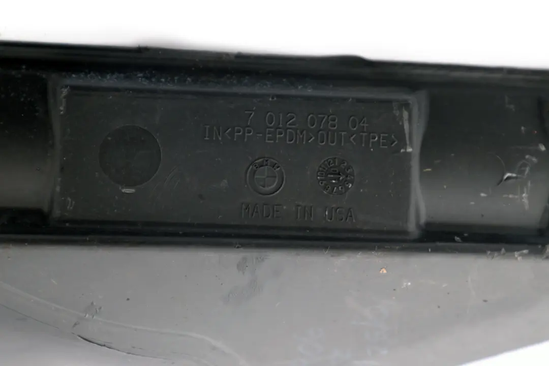 M57 M57N Revetement Boitier de Direction en Bas A Droite pour BMW X5 E53 à propos du numéro de pièce 7012078 BMW X5 E53 M57 M57N Revetement Boitier de Direction en Bas A Droite - SKU 7012078 - Numéro de pièce 7012078