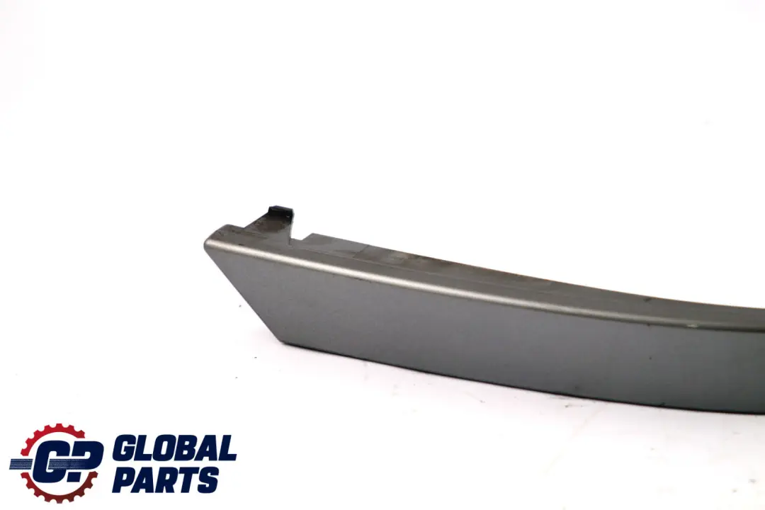 Blende Heckleuchte Hinten Links Sterlinggrau für BMW 7 er E65 mit Teilenummer 7012287 BMW 7 er E65 Blende Heckleuchte Hinten Links Sterlinggrau - SKU 7012287-STG - Teilenummer 7012287