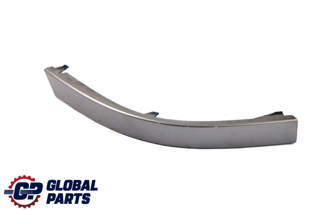 Blende Heckleuchte Hinten Links Sterlinggrau für BMW 7 er E65 mit Teilenummer 7012287 BMW 7 er E65 Blende Heckleuchte Hinten Links Sterlinggrau - SKU 7012287-STG - Teilenummer 7012287