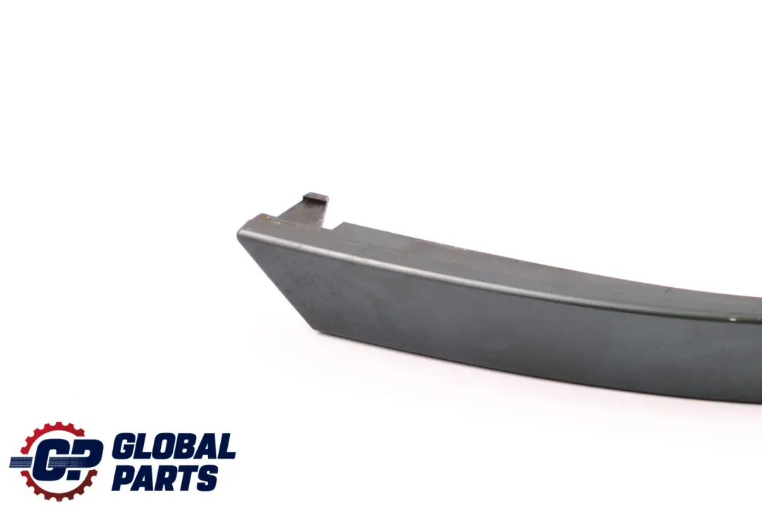 Blende Heckleuchte Hinten Left Titangrau Grau Metallic A36 für BMW 7 er E65 mit Teilenummer 7012287 BMW 7 er E65 Blende Heckleuchte Hinten Left Titangrau Grau Metallic A36 - SKU 7012287-TGR - Teilenummer 7012287