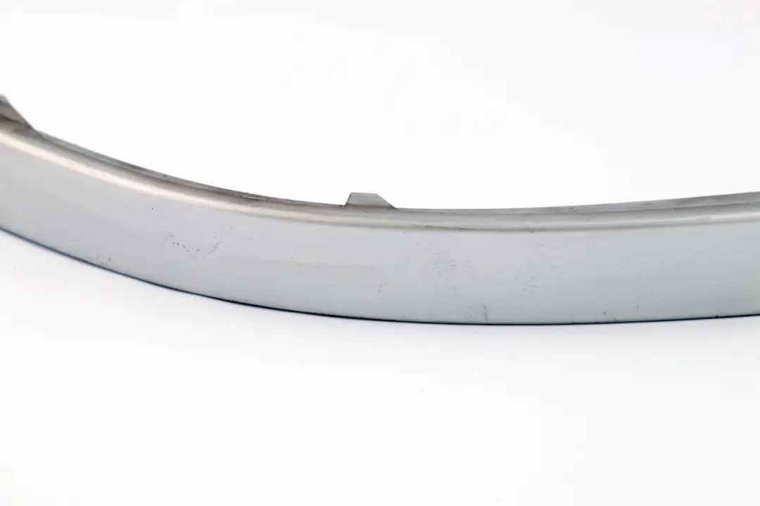 *BMW 7 er E65 Blende Heckleuchte Hinten Rechts Titansilber Silber für mit Teilenummer 7012288 *BMW 7 er E65 Blende Heckleuchte Hinten Rechts Titansilber Silber - SKU 7012288 - Teilenummer 7012288