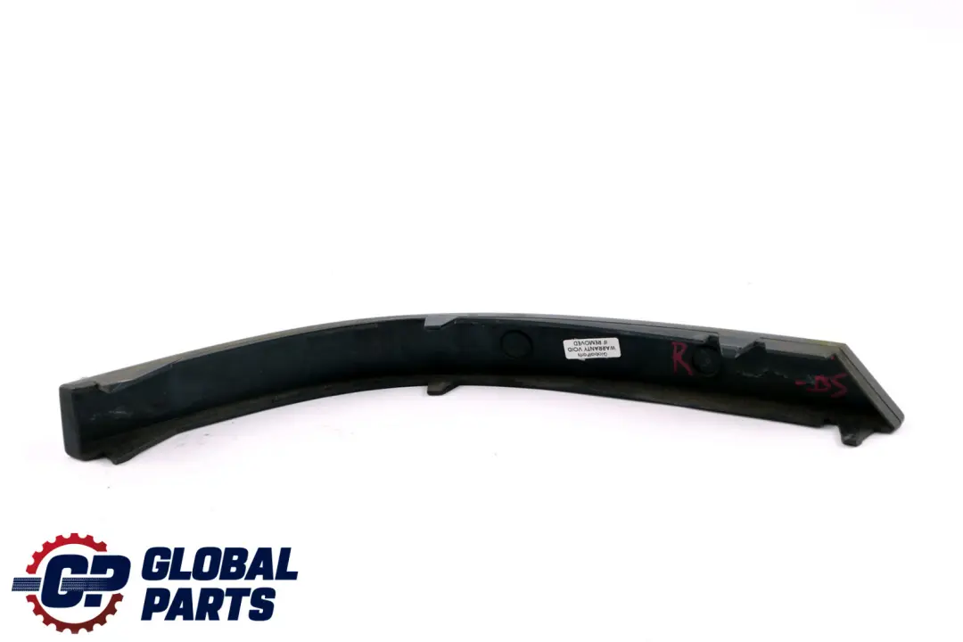 Blende Heckleuchte hinten rechts SCHWARZ Black Sapphire - 475 für BMW 7 er E65 mit Teilenummer 7012288 BMW 7 er E65 Blende Heckleuchte hinten rechts SCHWARZ Black Sapphire - 475 - SKU 7012288-BS - Teilenummer 7012288