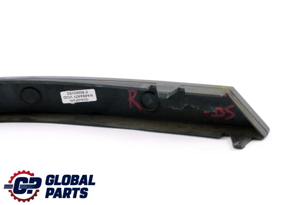 Blende Heckleuchte hinten rechts SCHWARZ Black Sapphire - 475 für BMW 7 er E65 mit Teilenummer 7012288 BMW 7 er E65 Blende Heckleuchte hinten rechts SCHWARZ Black Sapphire - 475 - SKU 7012288-BS - Teilenummer 7012288