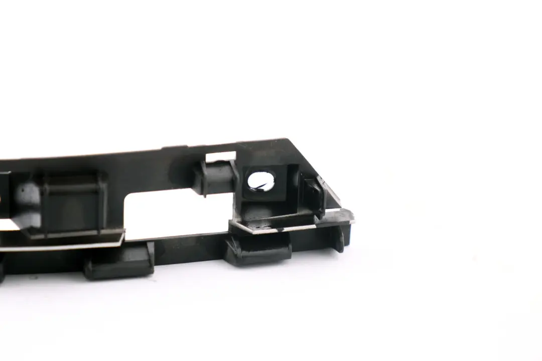 BMW E65 E66 E67 Registrazione Supporto Paraurti Posteriore SX - SKU 7012289 - Numero di parte 51127012289